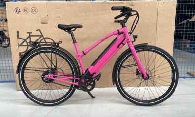 REF Urban Boost Plus - Fushia - Vélo électrique
