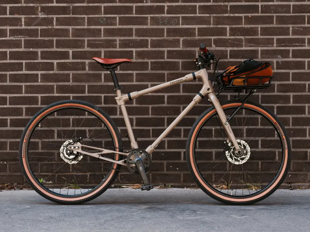 Vélo de fonction REF Bikes, modèle City Gravel
